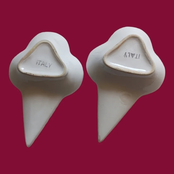 glazed ceramic ice cream plates set of 2 yellow/blue - Picture 3 of 9